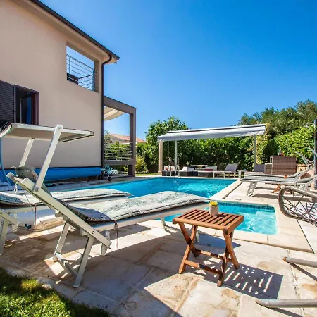 Slava I Oksana By Interhome * Tribalj