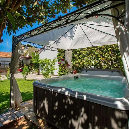 Slava I Oksana By Interhome * Tribalj