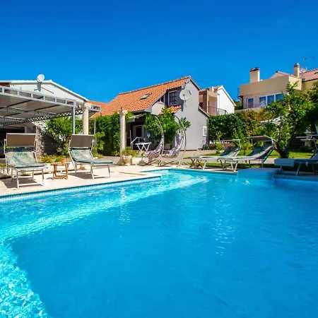 Сasa de vacaciones Slava I Oksana By Interhome