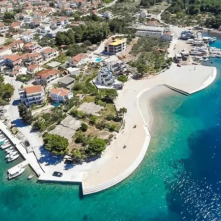 Slava I Oksana By Interhome Dom wakacyjny Tribalj