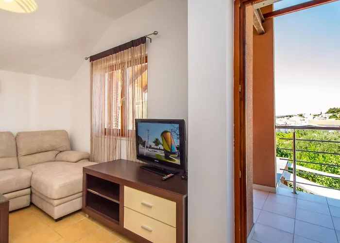 Slava I Oksana By Interhome